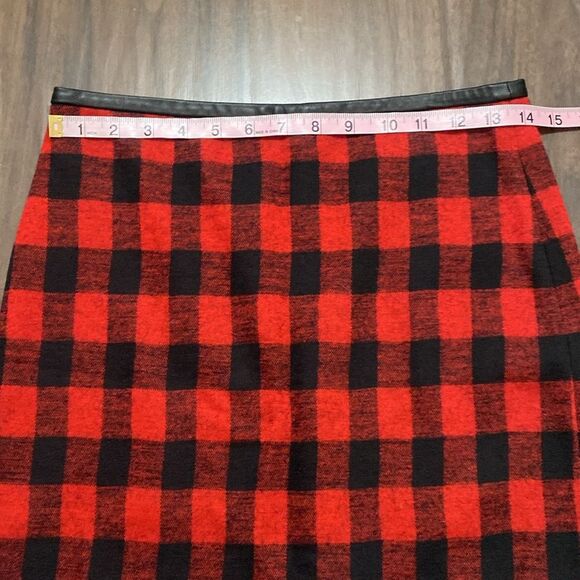 Madewell Buffalo Plaid Skirt - Picture 2 of 6
